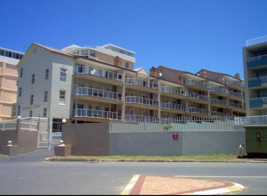 201 Dolphin View Margate